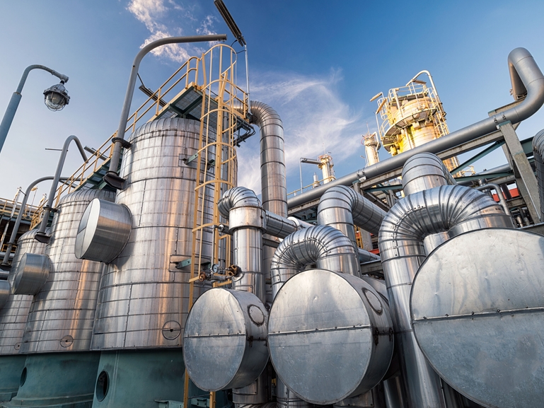 Molecular sieve dehydration system Molecular sieve dehydration system in a natural gas processing plant